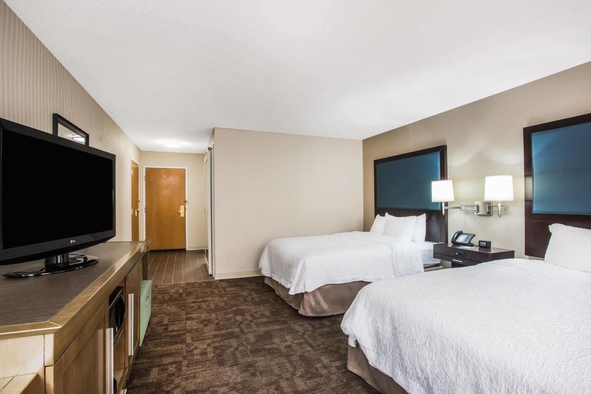 Hampton Inn Cleveland-Airport/Tiedeman Road Brooklyn Eksteriør bilde